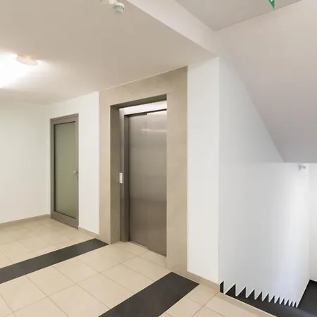 Romanowicza 5 Serene Place